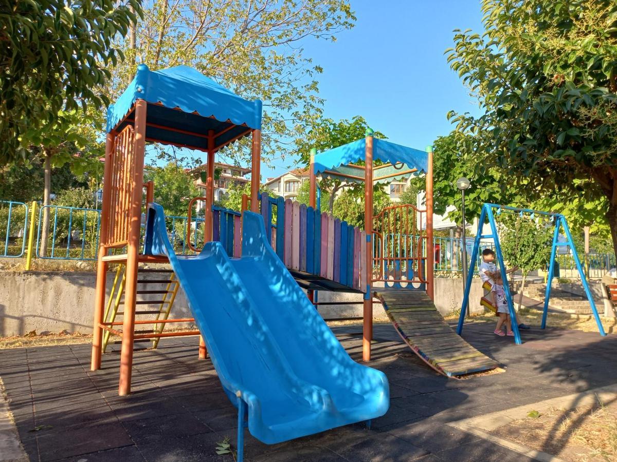 Vega Village Ap A8 Sveti Vlas Exterior foto
